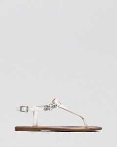 VINCE CAMUTO Flat Thong Sandals - Itelli Chain white