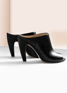 Mango curved heel mules black