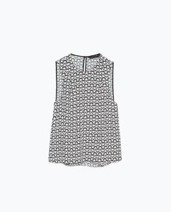 Zara Geometric print top. Sleeveless blk & white